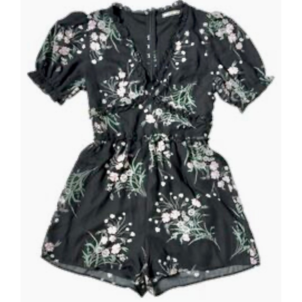 mi ami Black Floral Print Ruffle Trim Romper Short Sleeve Womens Franchescas M